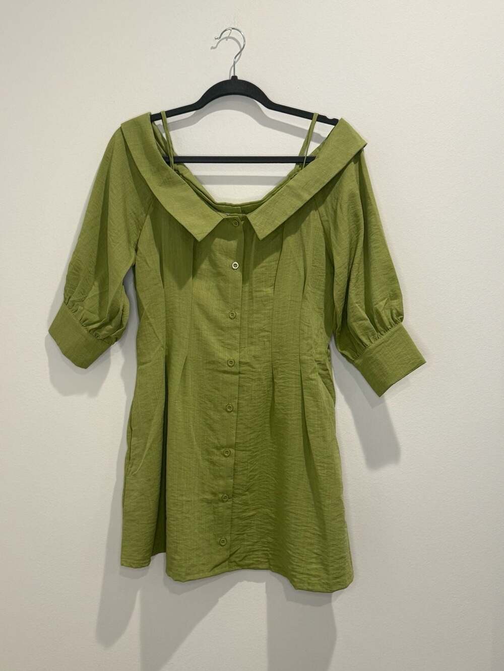 HYFVE Green Off-The-Shoulder Button-Down Mini Dress Size M